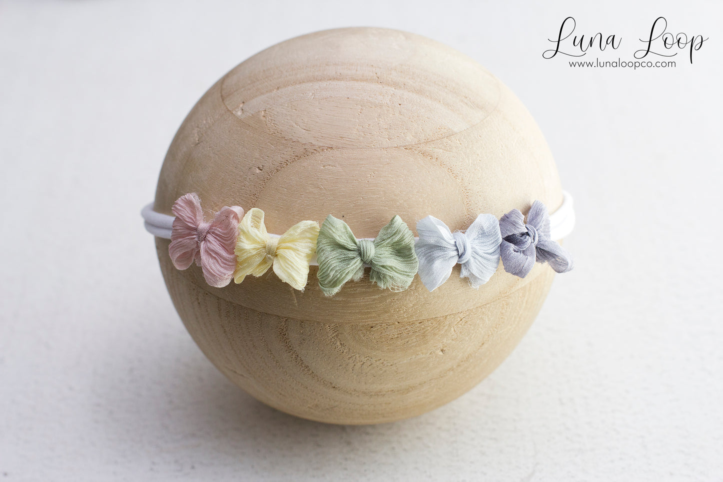 Rainbow | Pastel Crinkle Tieback