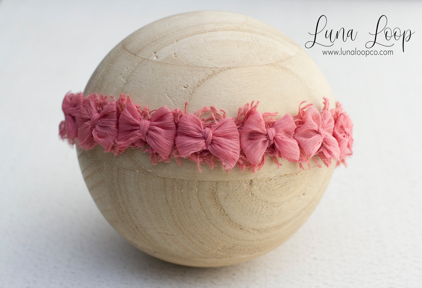 Tiny Crinkle Multi Bow Tieback