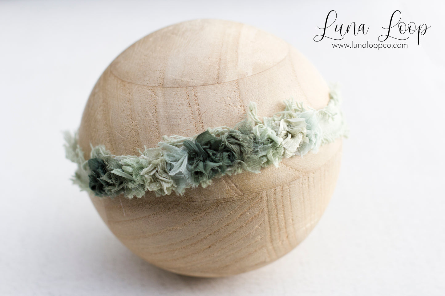 Green | Shabby Ombre Tieback
