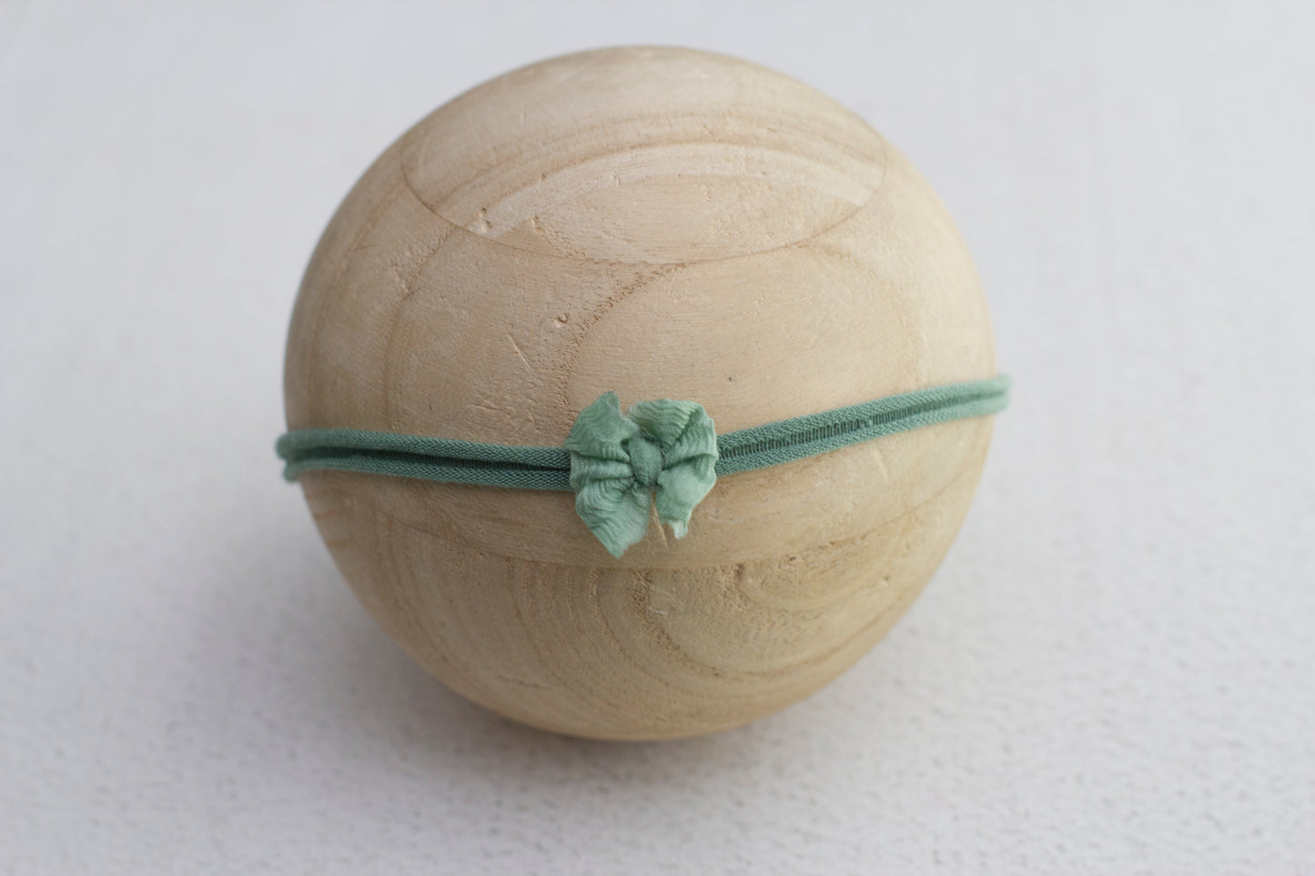 TINY Perfect Little Bow *LAST CHANCE*