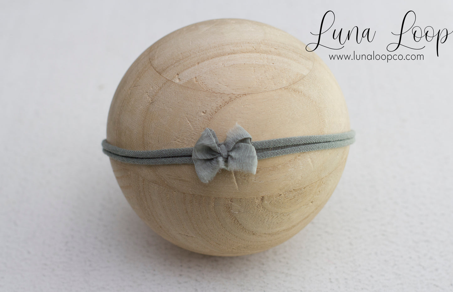 Perfect little bow *Reg size* LAST CHANCE