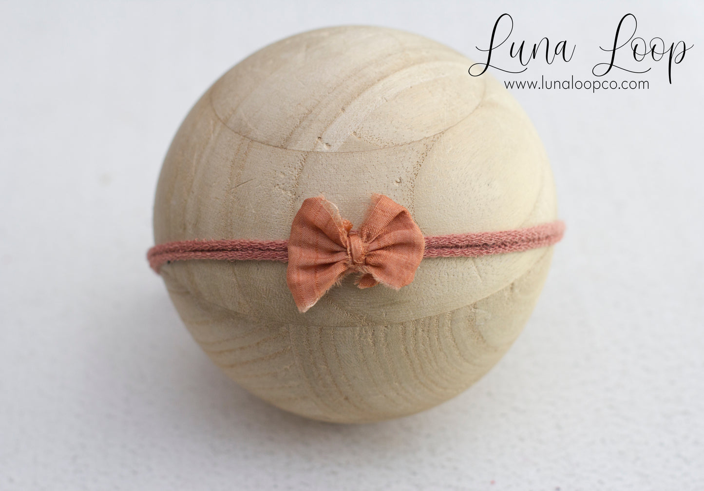 Perfect little bow *Reg size* LAST CHANCE