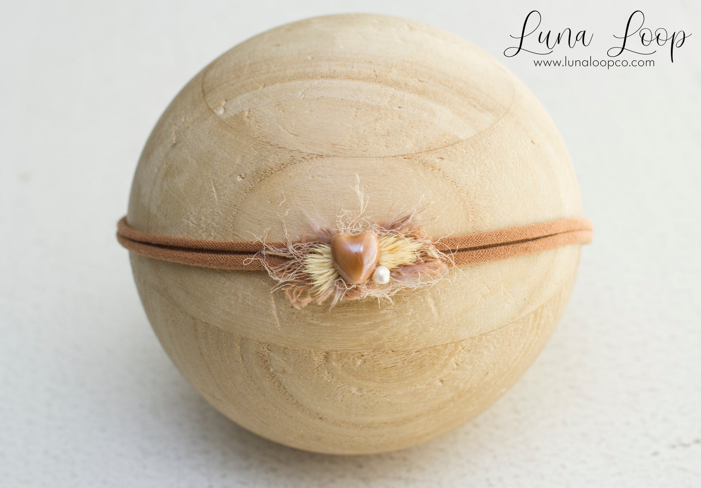 Camel | Heart Tieback