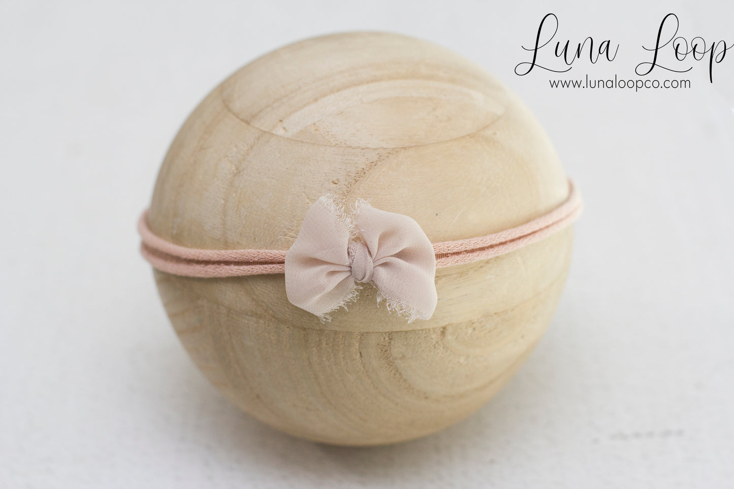 Chiffon Perfect bow Tieback