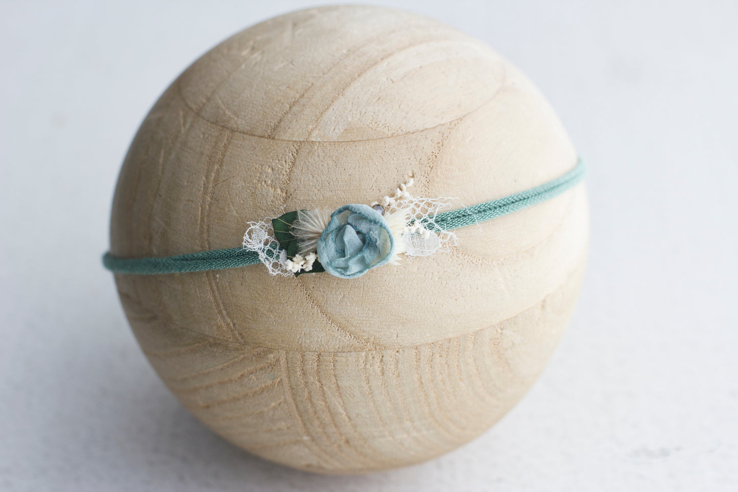 Green | Dainty floral