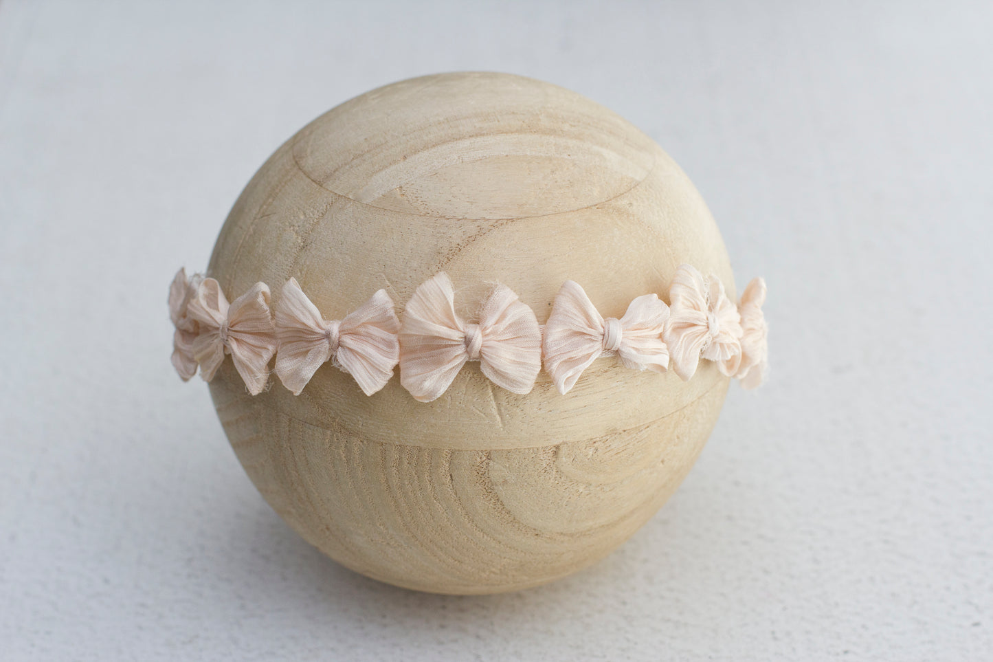 Cream | Oatmeal Crinkle Tiny Multi bow tieback