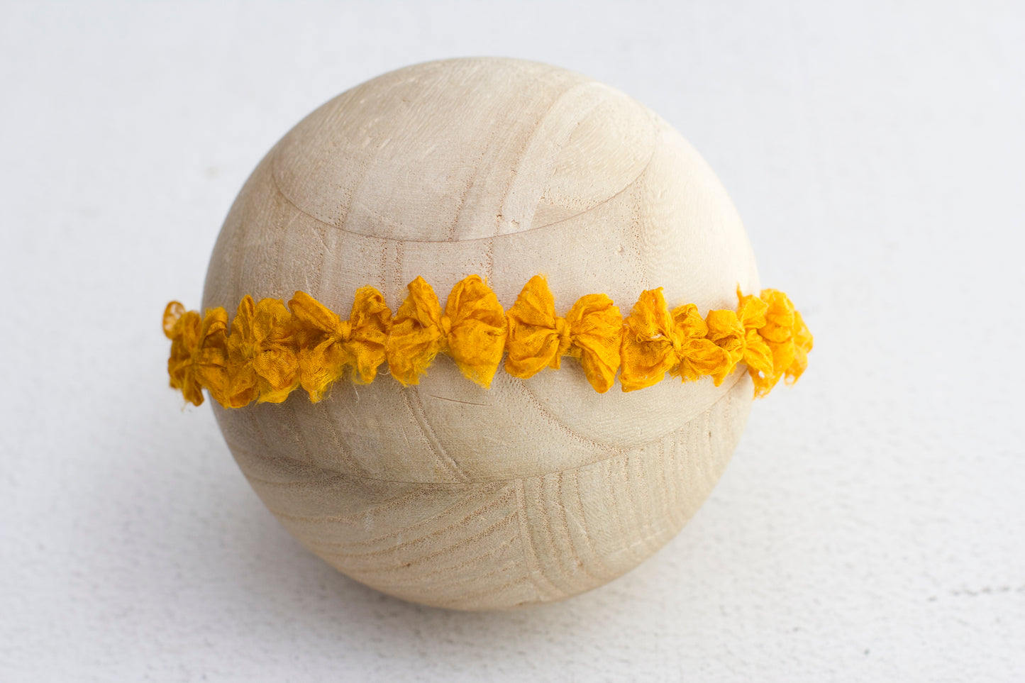 Mustard | Tiny multi bow