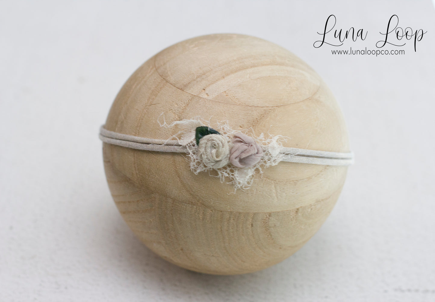 $ Neutral | rosette