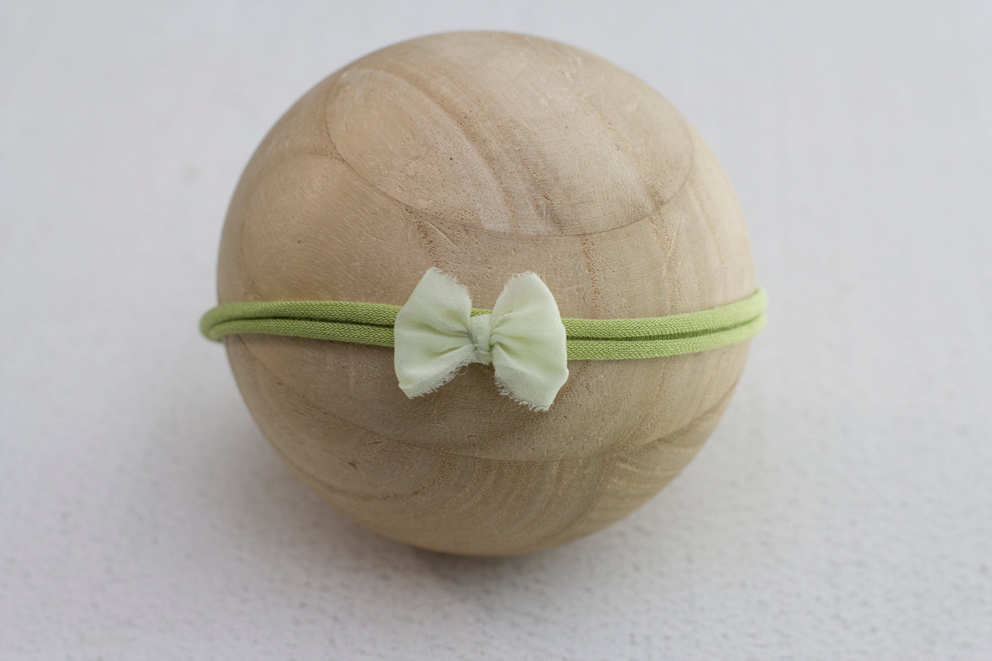 Perfect little bow *Reg size* LAST CHANCE
