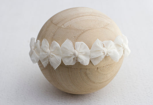 White | Crinkle Multi Bow