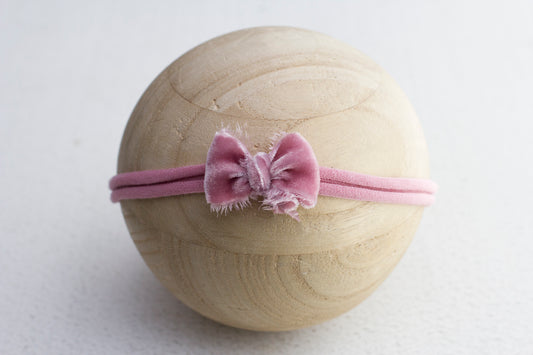 Pink | Carnation | Velvet tieback
