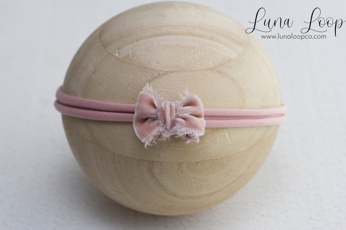 Pink | misty pink Velvet bow