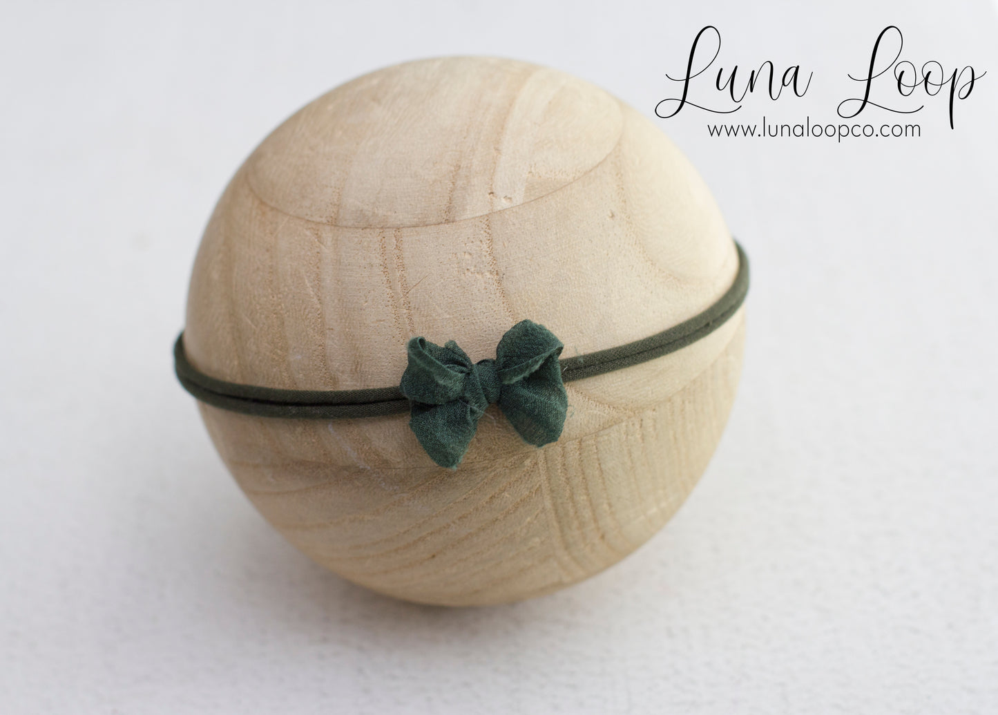 Perfect little bow *Reg size* LAST CHANCE