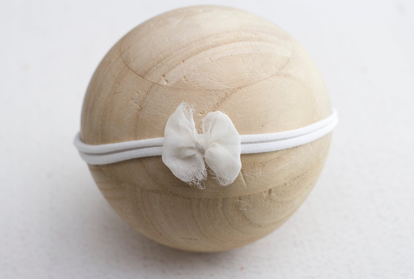 Perfect little bow *Reg size* LAST CHANCE