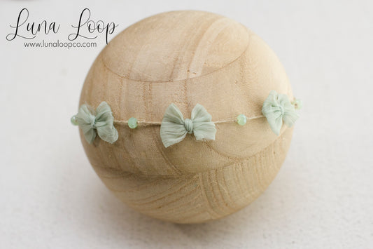 Green | Sage Bow Bead