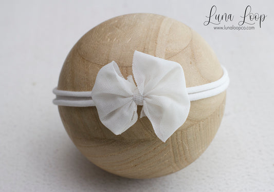 White | Mesh Grande bow