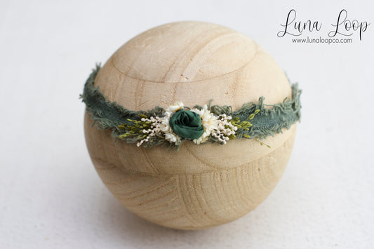 Green | Flower tieback