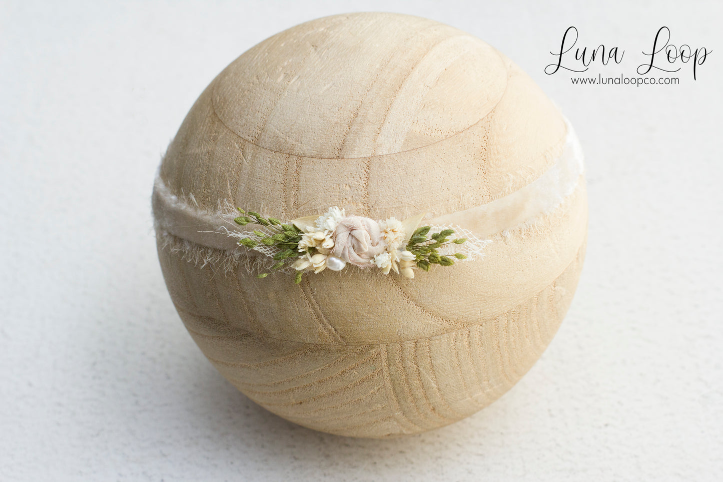 Cream | Luxe Velvet Tieback