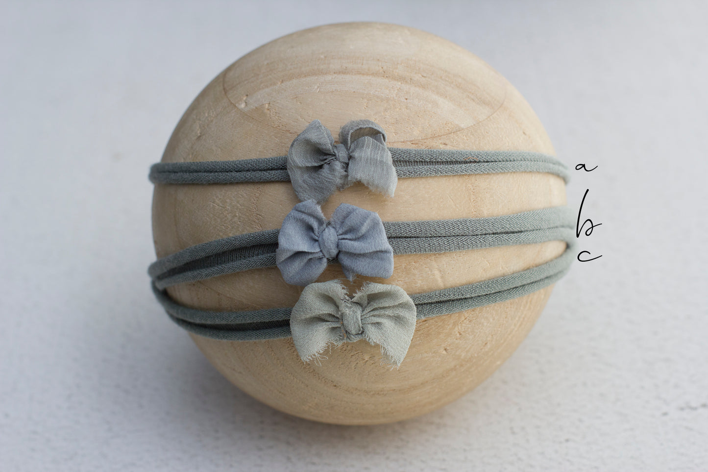 $5 Perfect little bow *Over 200 tiebacks*