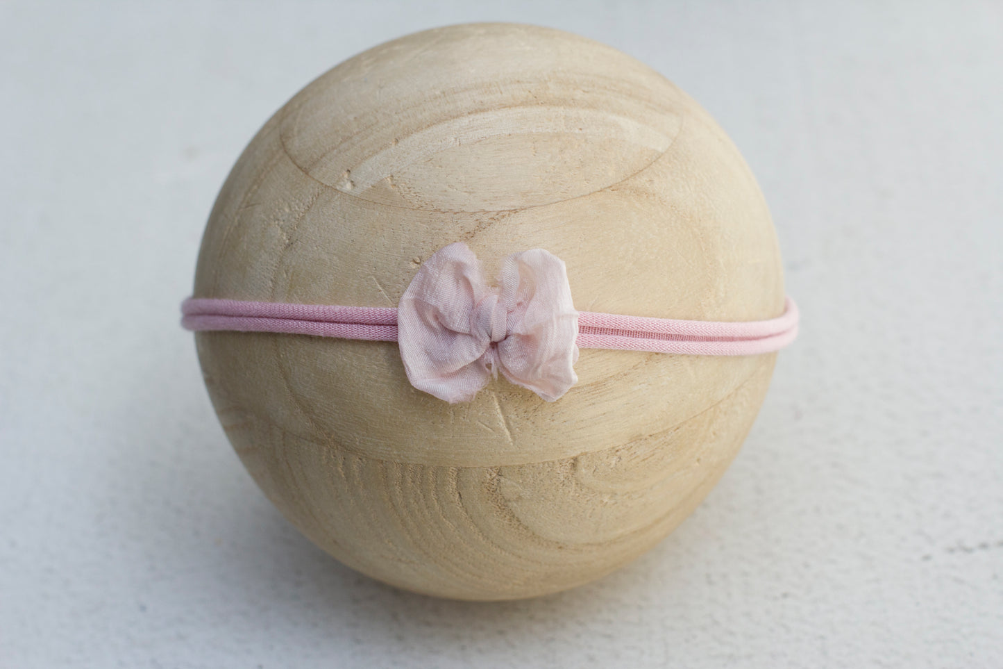 $5 Perfect little bow *Over 200 tiebacks*