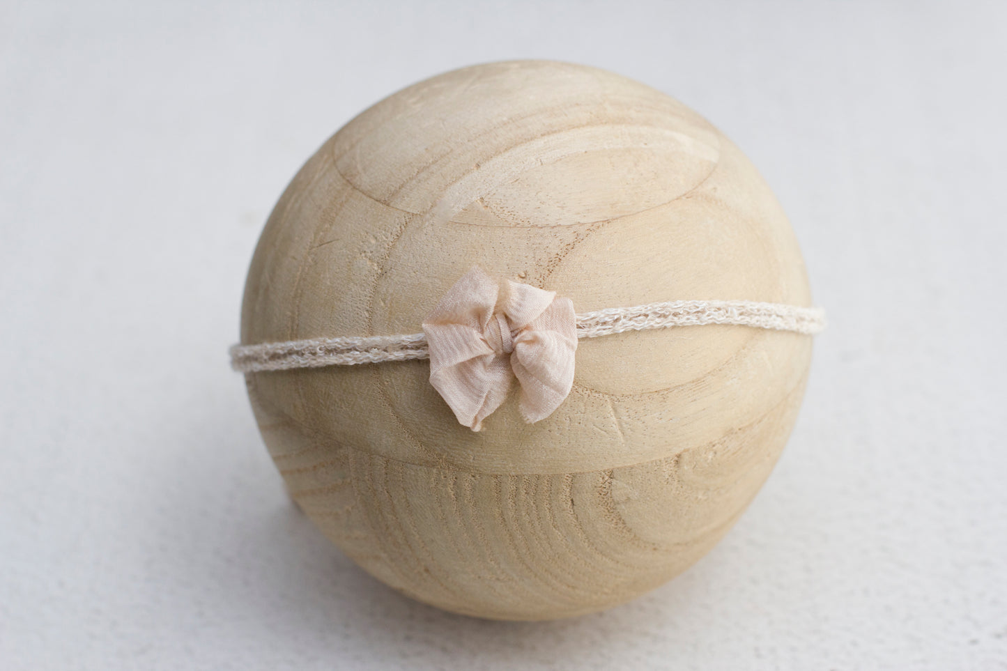 $5 Perfect little bow *Over 200 tiebacks*