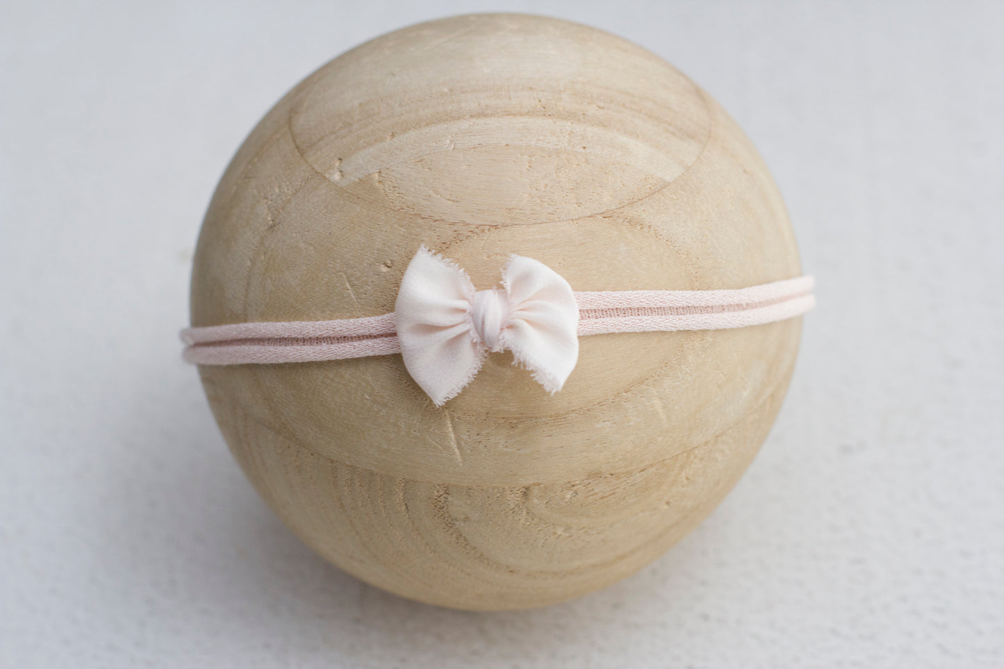 $5 Perfect little bow *Over 200 tiebacks*