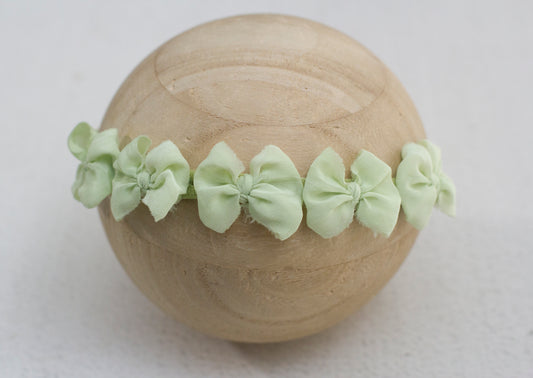 $6 Green | Lime Multi Bow