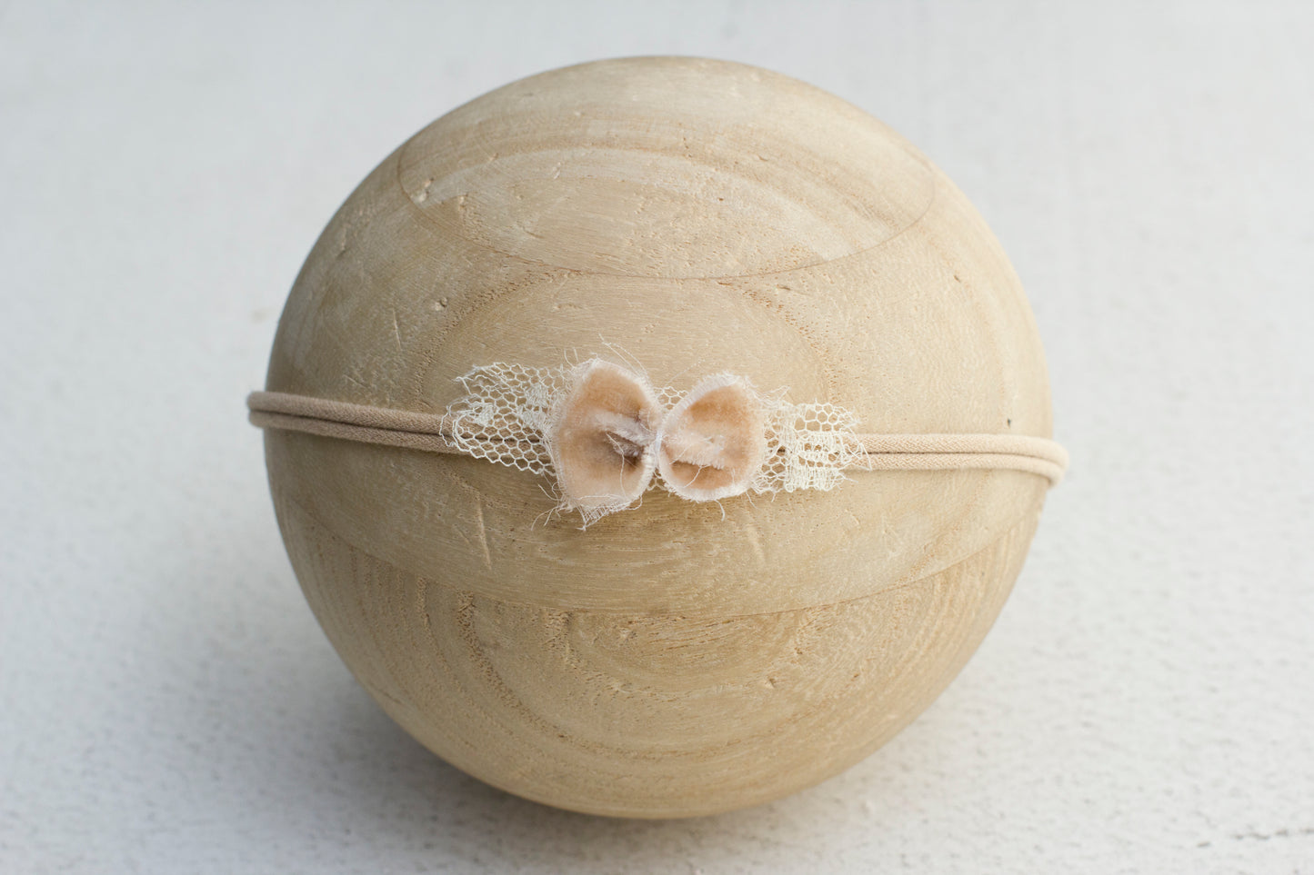Natural | Dainty Velvet