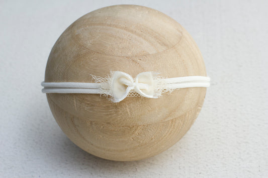 White | Dainty Velvet