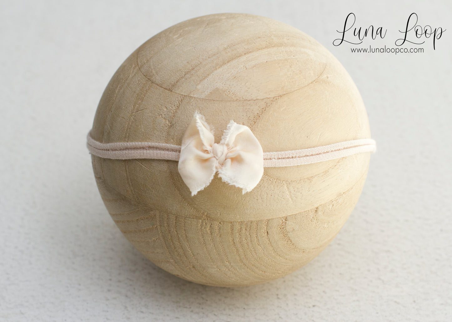 $5 Perfect little bow *Over 200 tiebacks*