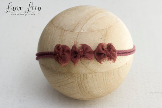 Natural | chestnut trio bow