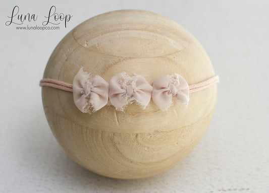 Natural | trio bow
