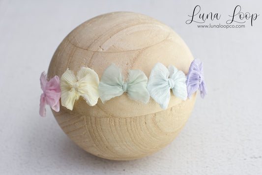 Rainbow | Pastel Crinkle Tieback
