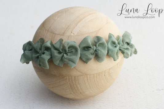 Green | Multi bow tieback