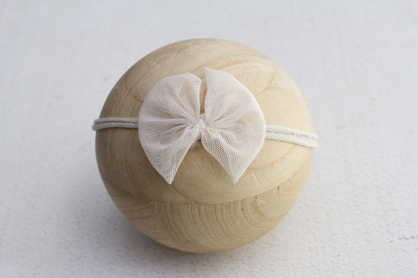 Ivory | Grande bow