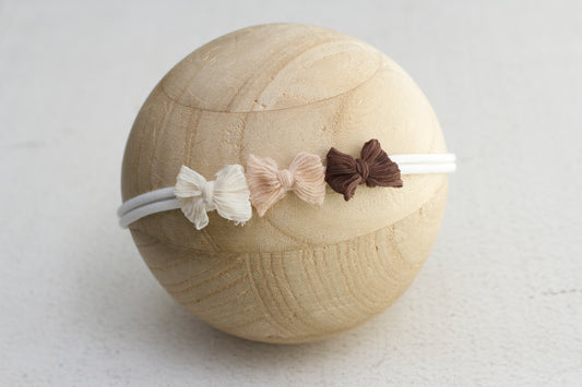 $ Natural | Crinkle trio bow