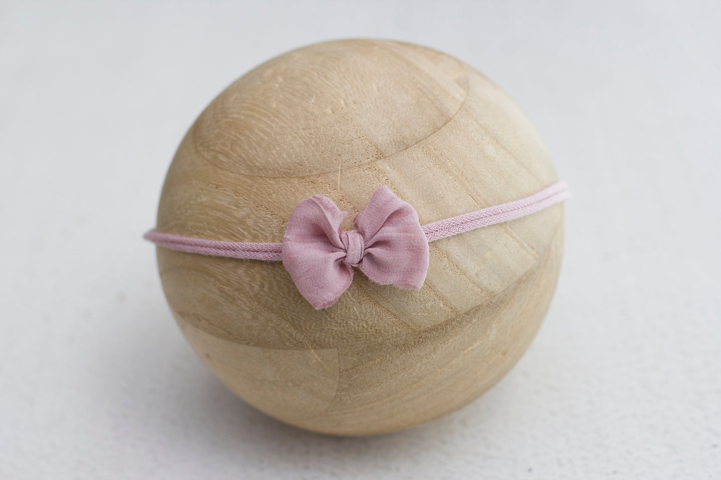 $5 Perfect little bow *Over 200 tiebacks*