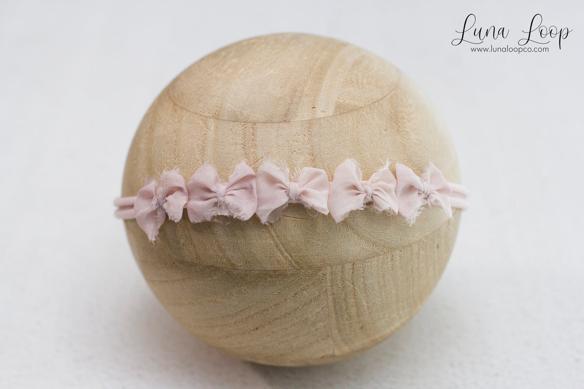 Blush | Dainty Multi bow